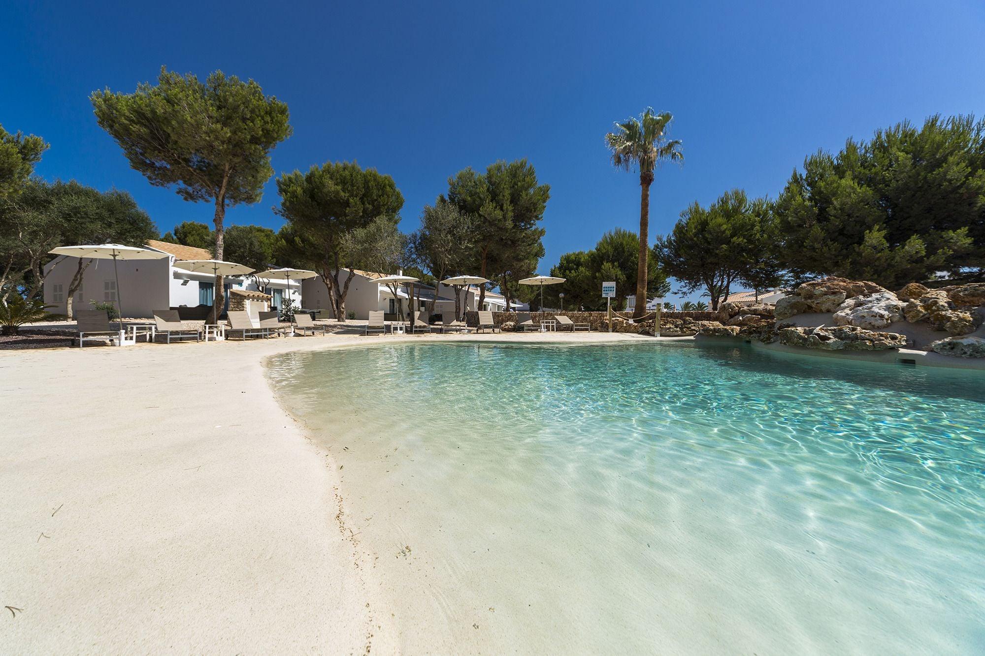 Lago Resort Menorca - Villas & Bungalows Del Lago Cala en Bosch Esterno foto
